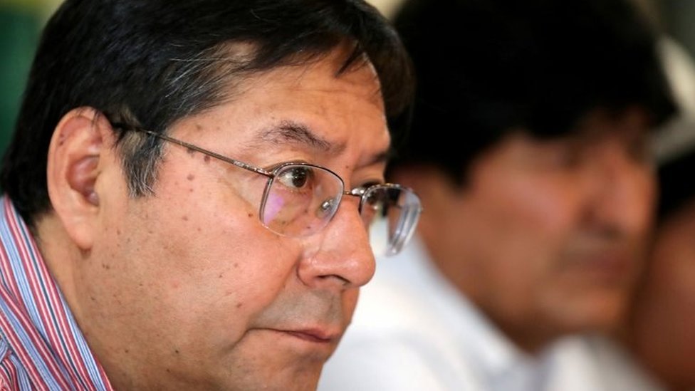 Arce apunta a Evo: “La solución de los problemas no se hace con programas radiales”