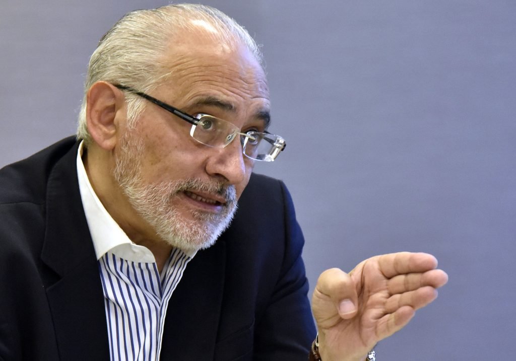 Mesa propone acuerdo de 6 puntos para destrabar el calendario electoral